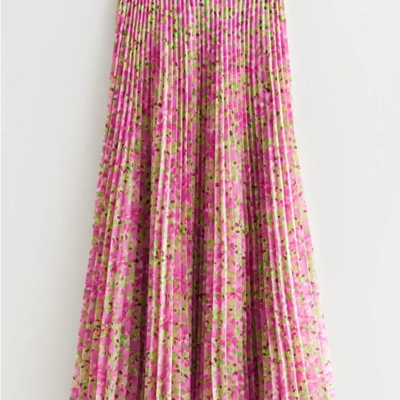 & Other Stories Pink Floral Pleated Midi Skirt - Picture 2 of 10
